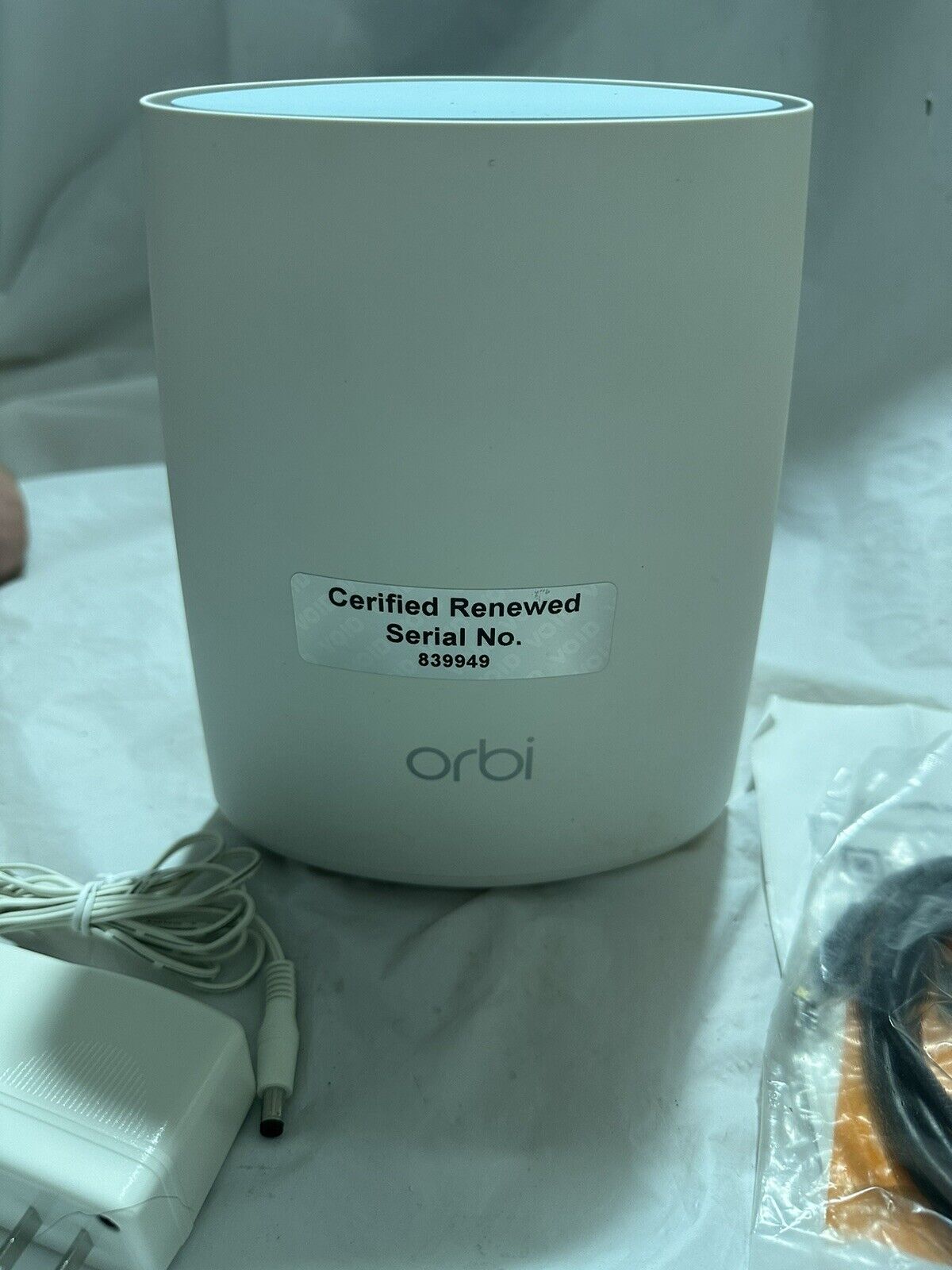 NETGEAR Orbi Mini RBR40 Wireless WiFi Router Base w/Power Cord - Refurbished