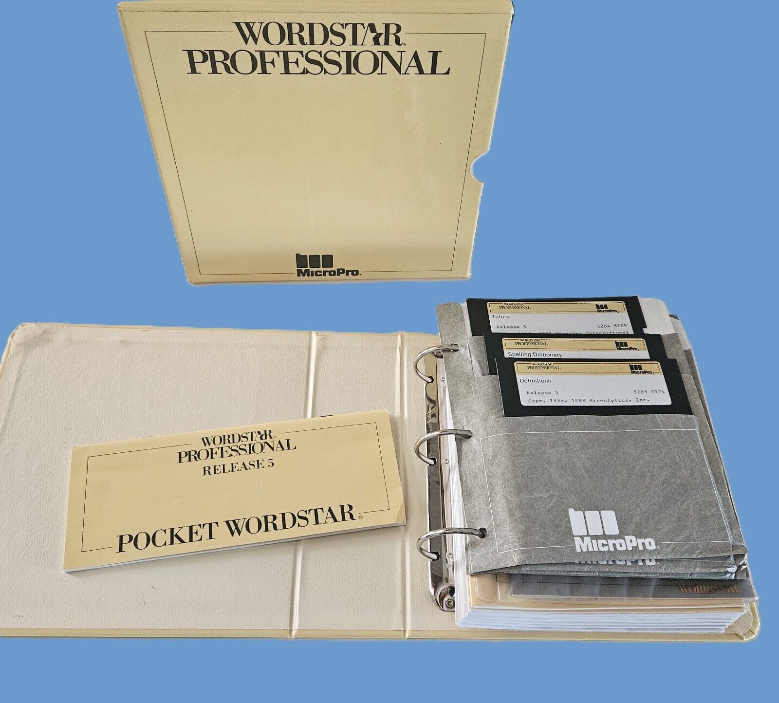 Vintage 1988 Word Processor WordStar Professional 5.0 for DOS 15 floppy disks