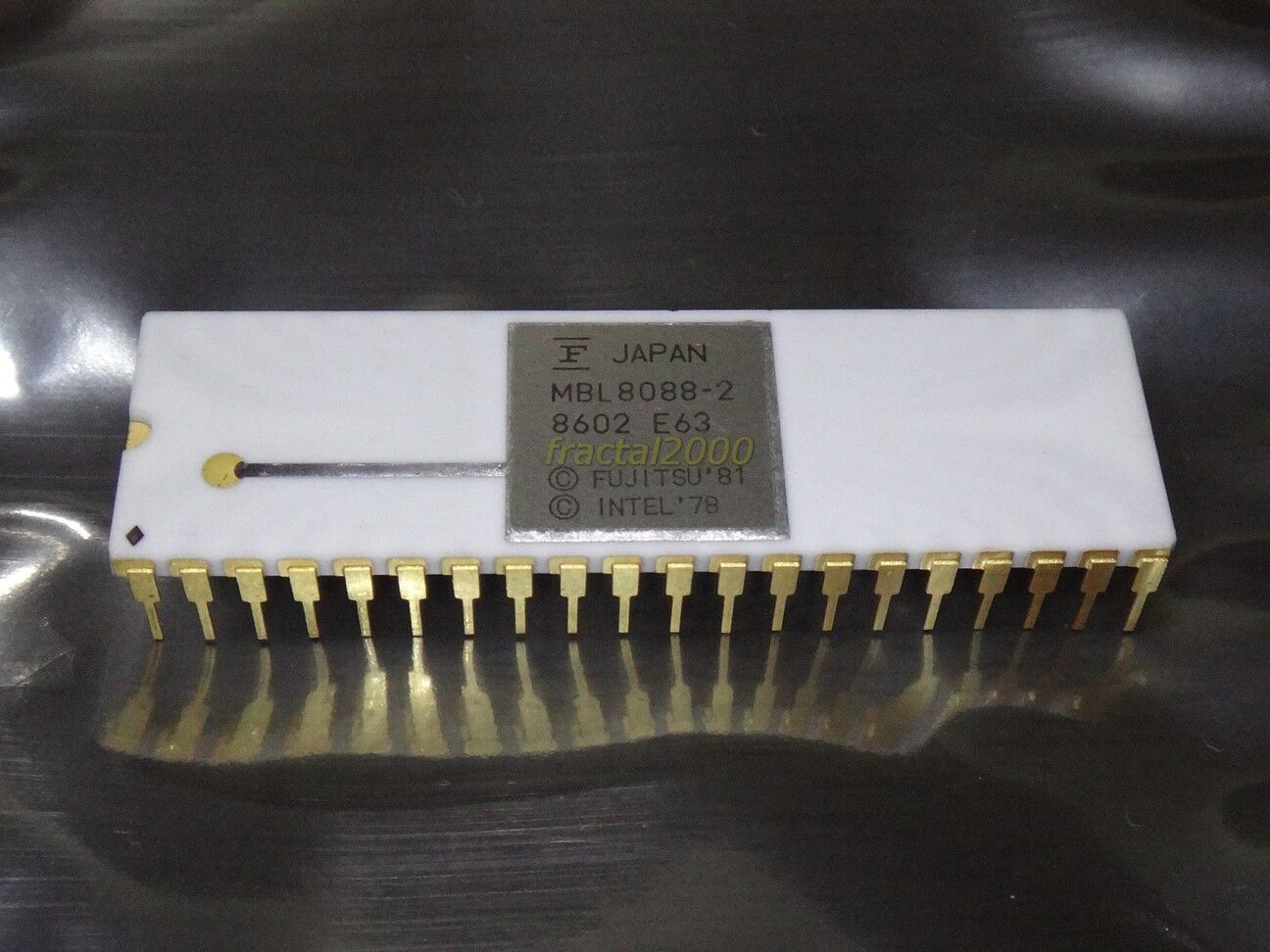 NEW MBL 8088-2 FUJITSU 8Mhz CERAMIC GOLD PLATED CPU D8088 P8088 PC XT COMPATIBLE