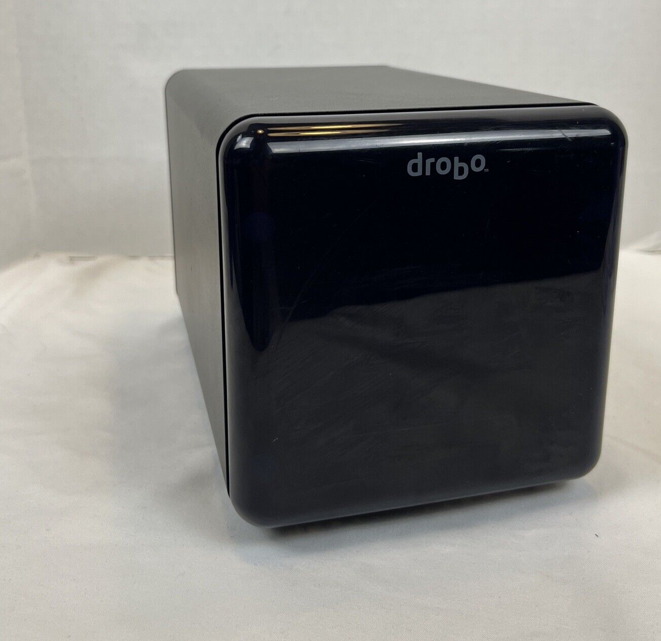 Drobo Dro4d-d Drive Network Attached Storage (NAS) No DRIVES- TESTED