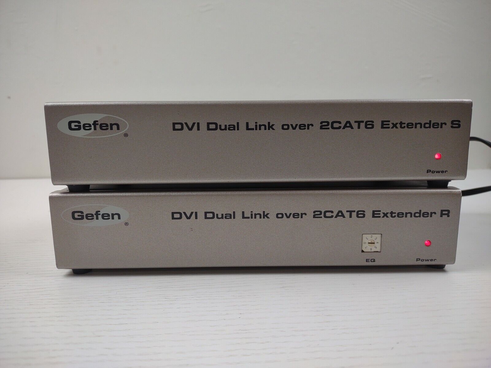 Gefen  DVI Dual Link Over 2CAT6 Extender