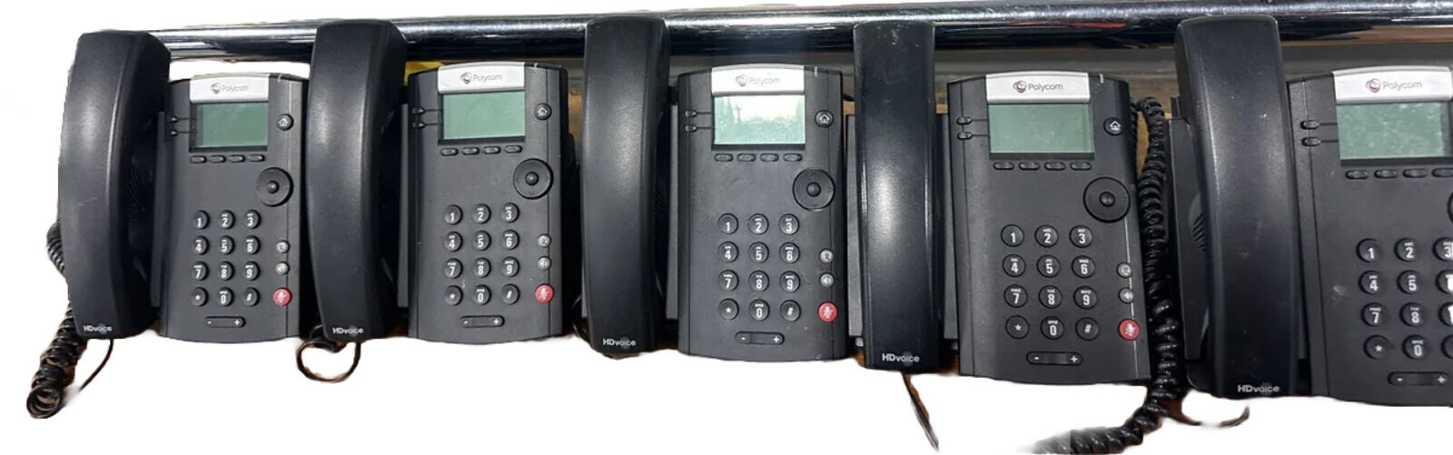 Lot of FIVE 5 Polycom VVX 201 VoIP Business/Office Phones - 220140450-001