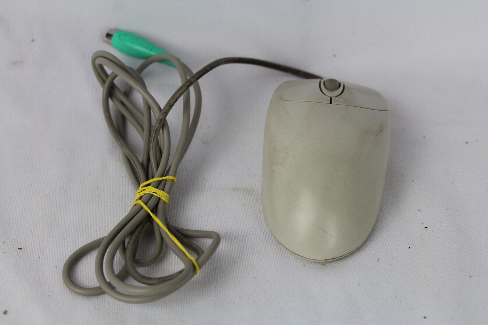 Vintage Logitech M-S48a 2-Button Mechanical Ball Scroll Mouse PS/2