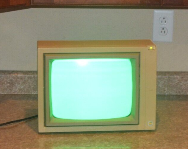 Vintage Apple  Monochrome Green Monitor A2M2010
