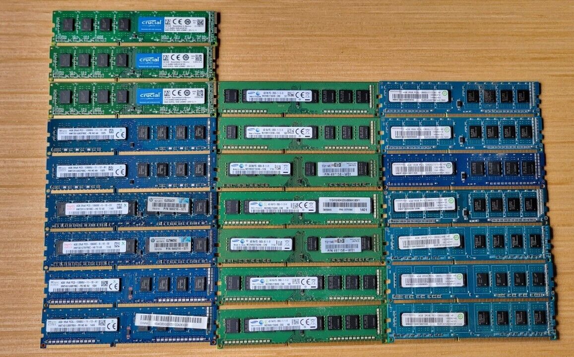 Major Brand DDR3 4GB DIMM's 12800+10600 *Lot Of 23*
