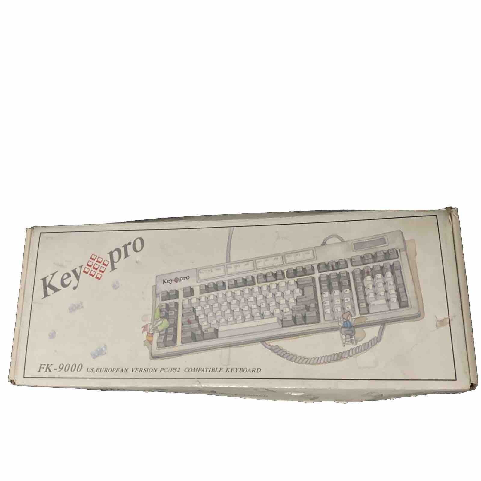 Vintage KEYPRO FK-9000 Computer Keyboard IBM PC/XT / PS 2 Compatible In Box