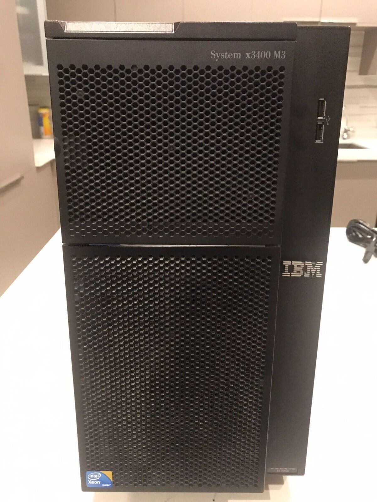 IBM System x3400 m3 Server 7379AC1