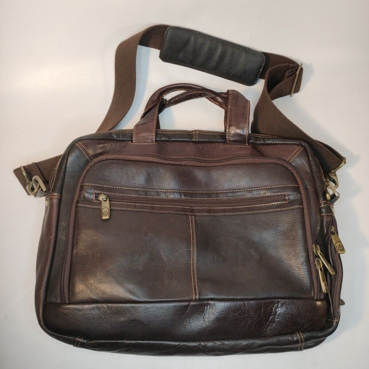 Samsonite Brown Leather Computer Travel Bag Over The Shoulder Pre-owned