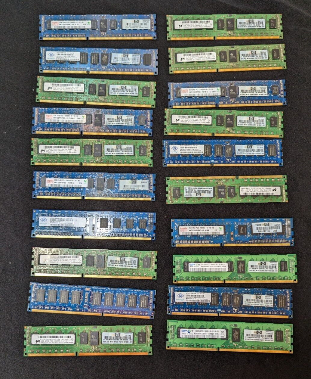 (LOT OF 20) Mixed Brands DDR3 2GB PC3-10600R Desktop Memory RAM