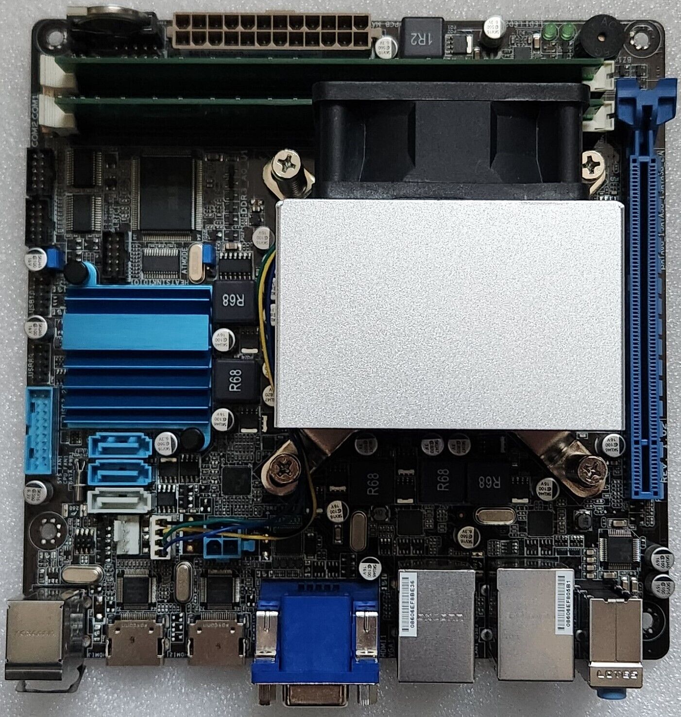 Aaeon EMB-B75A Mini-ITX Motherboard w/ Intel i3-3220 & 4GB DDR3 Crucial Memory