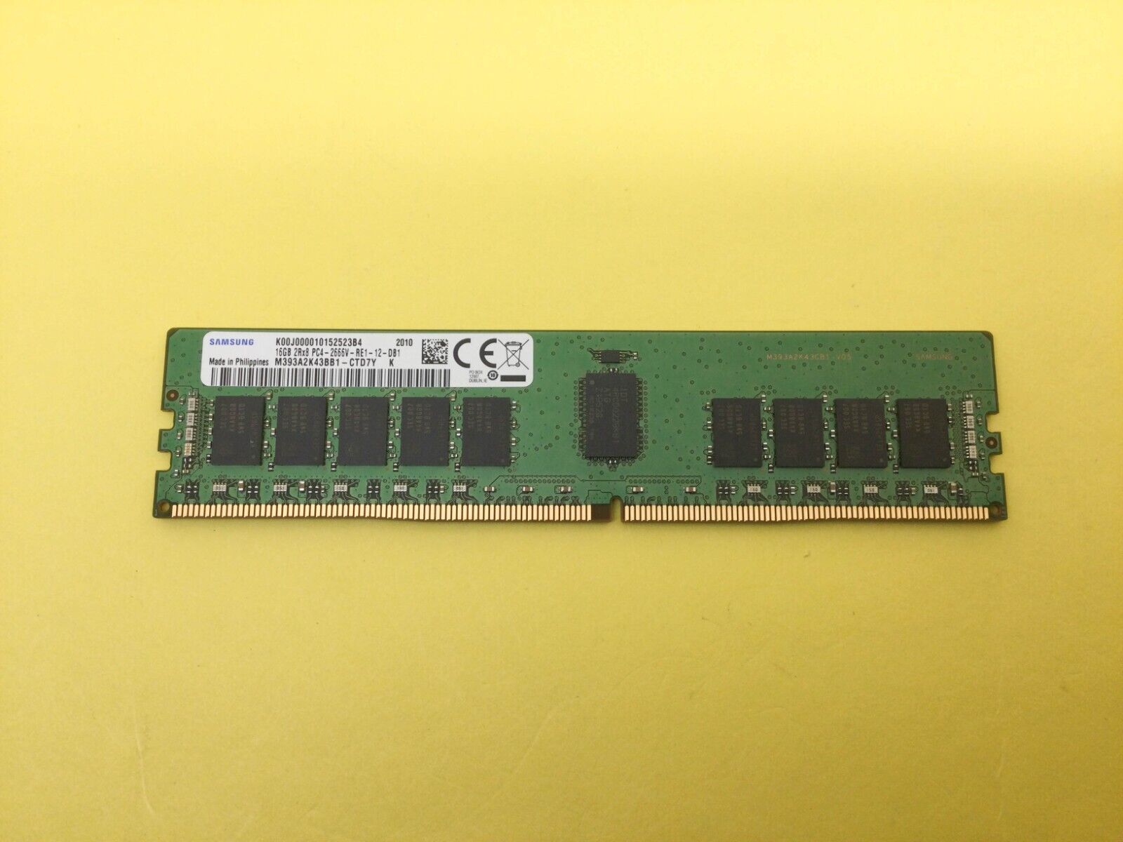 SAMSUNG 16GB (1X16GB) 2RX8 PC4-2666V DDR4 SERVER MEMORY M393A2K43BB1-CTD