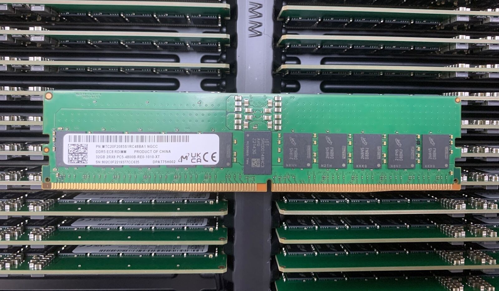 Micron 32GB RAM DDR5 2RX8  PC5-4800B-RE0-1010-XT  ECC Memory SERVER