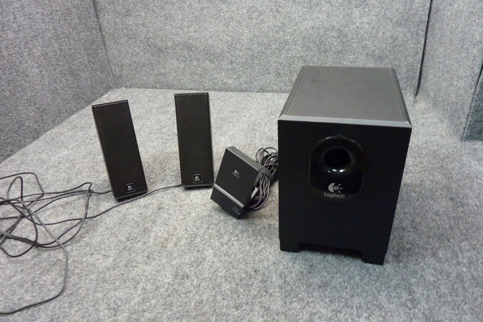 Logitech X-240 Computer Speakers