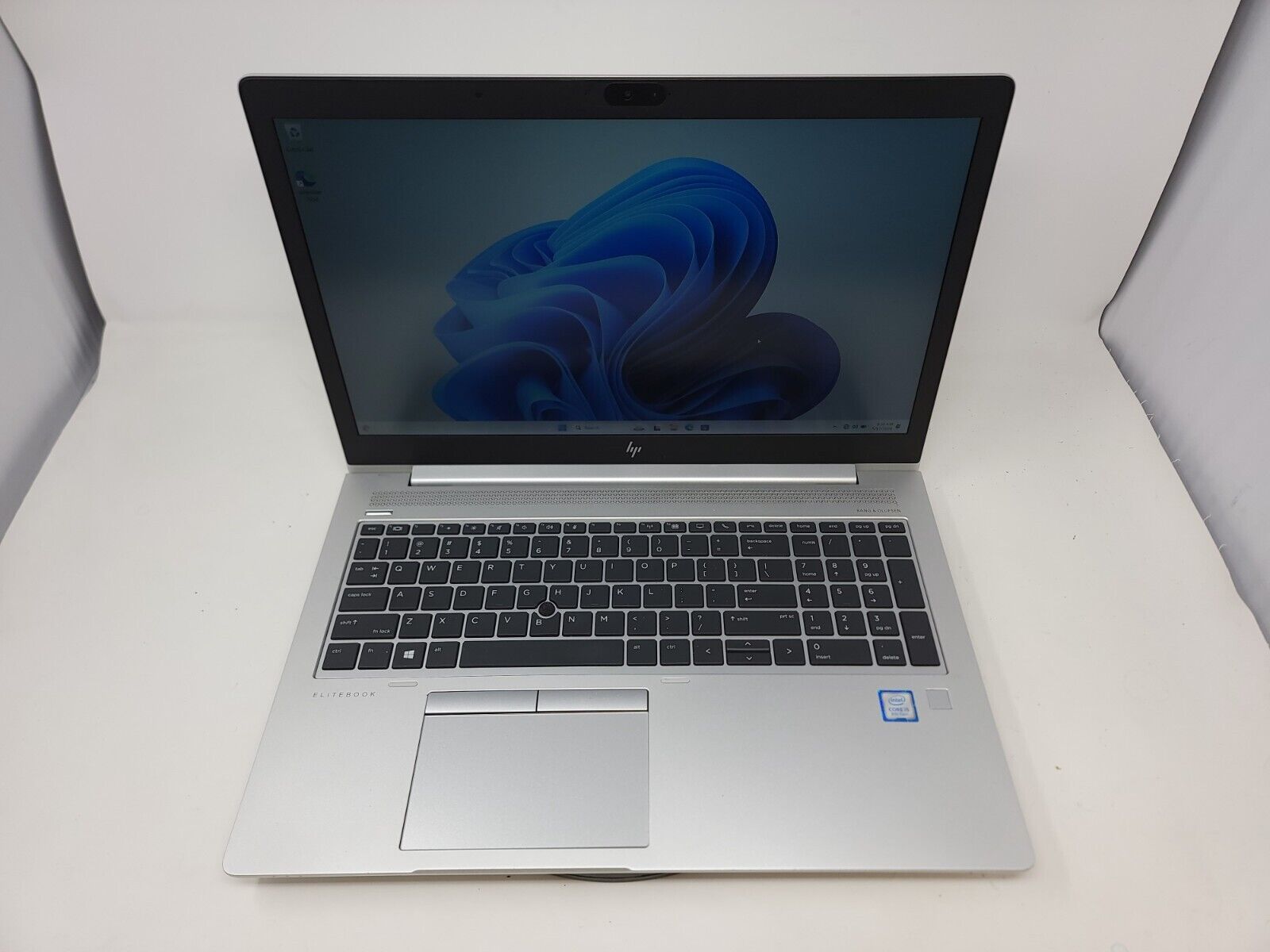 HP EliteBook 850 G5 | Intel Core i5-8250U | 8GB RAM | 256GB M.2 | Windows 11 Pro