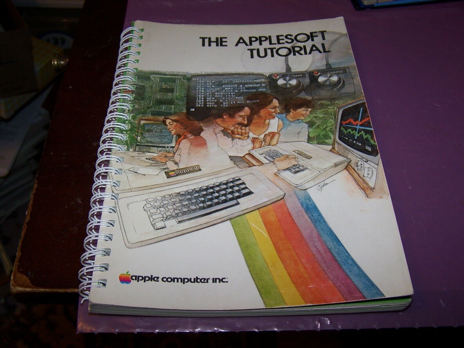 The AppleSoft Tutorial A2L0018 - 1979 - 150+ pages