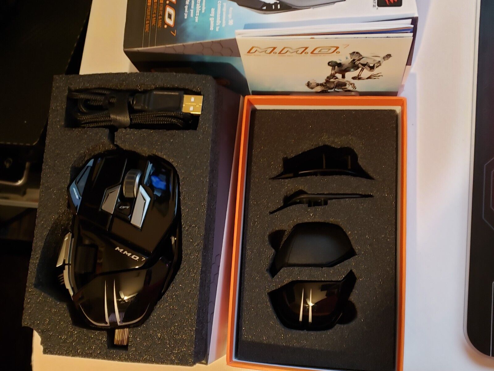 Mad Catz M.M.O. 7 mmo 7 Wired Gaming Mouse **Very Rare**