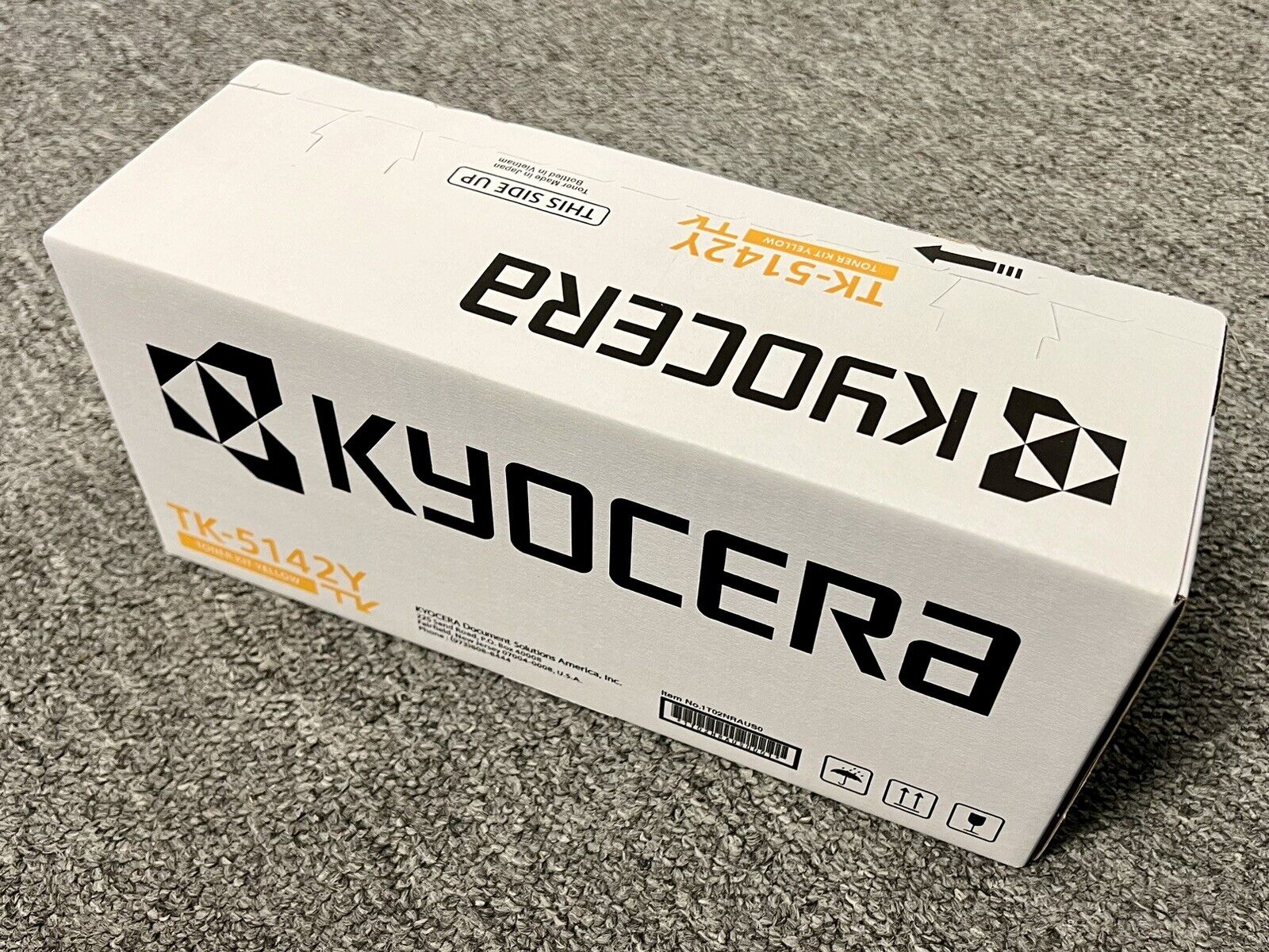 KYOCERA TK-5142Y Yellow Toner Cartridge Genuine OEM Original