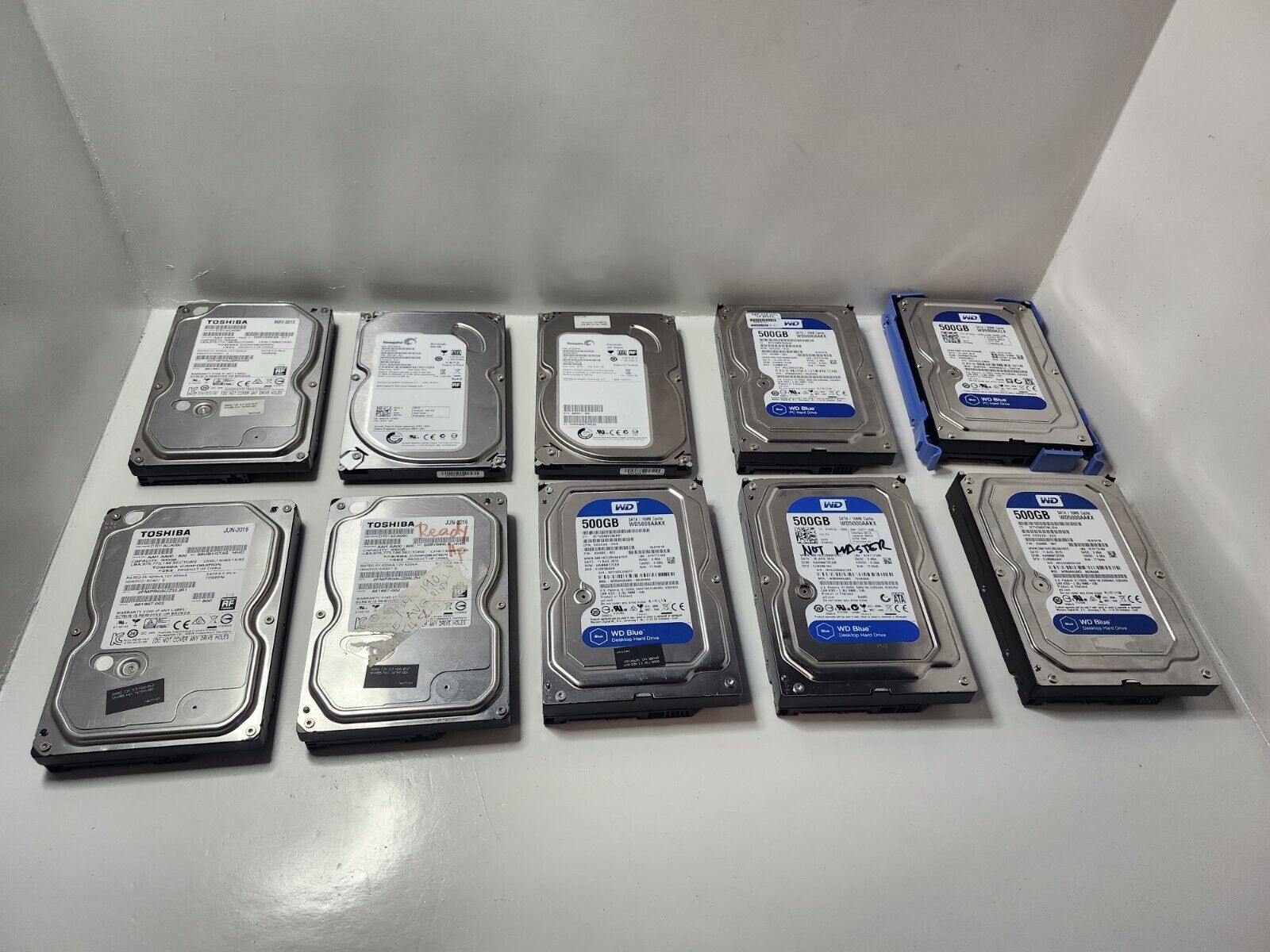 Lot Of 10 500GB SATA 3.5 in Desktop Hard Drives (MIXED BRANDS) 