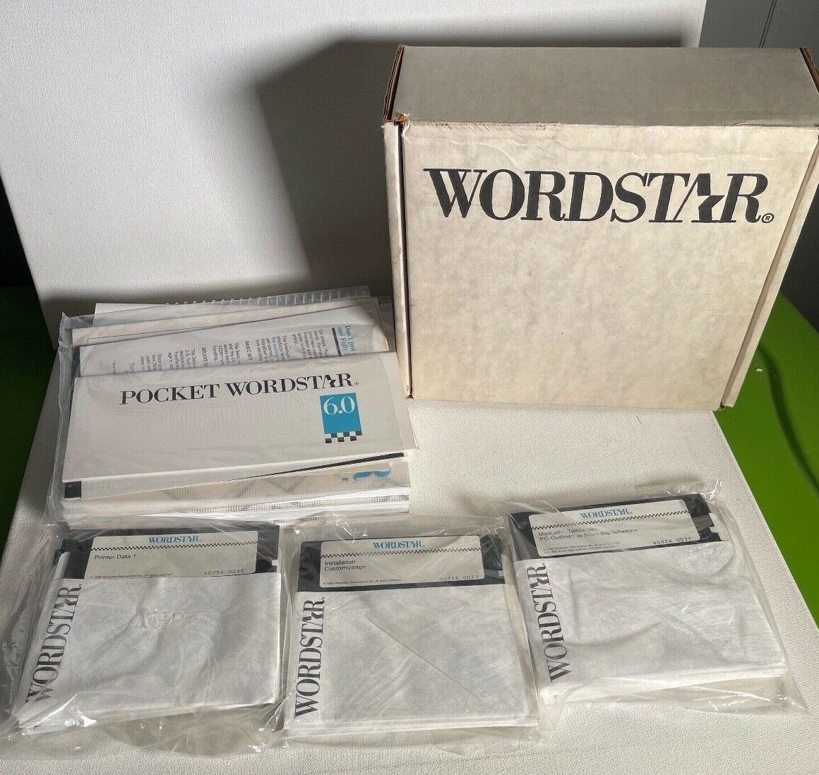 WORDSTAR 5.5. PC Computer Floppy Disk Software Books Original Paperwork VTG 1990