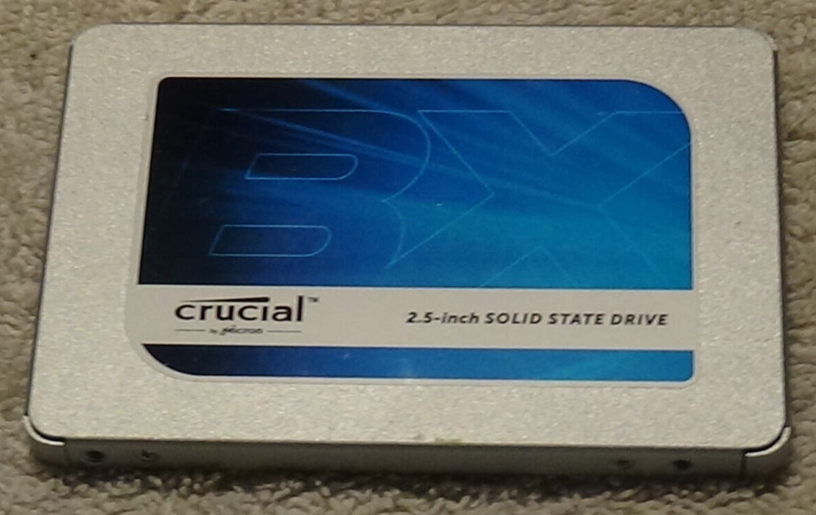 Crucial By Micron 2.5 Inch Solid State Drive 