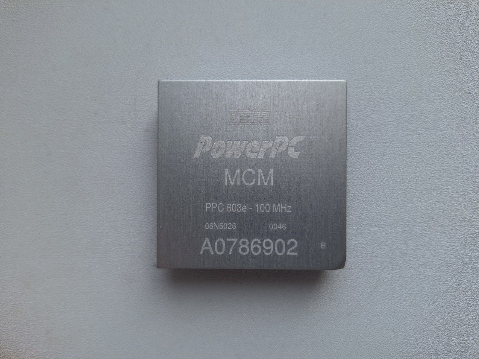 IBM PowerPC MCM PPC603e-100MHz 06N5026 100MHz very rare vintage CPU GOLD