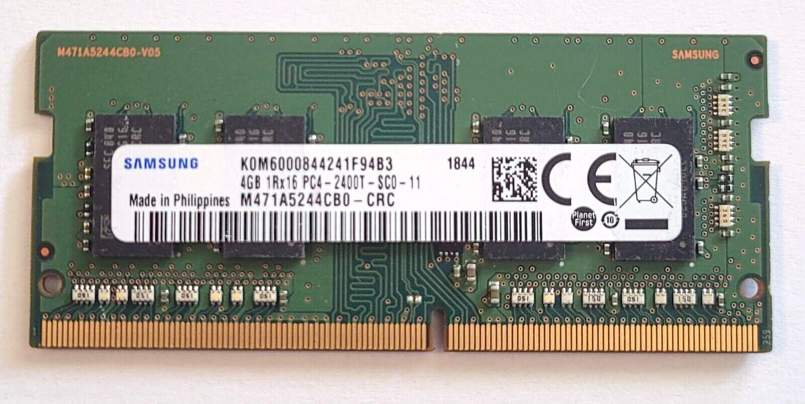 SAMSUNG M471A5244BB0-CRC LAPTOP MEMORY 4GB DDR4 PC4-2400T-SC0-11