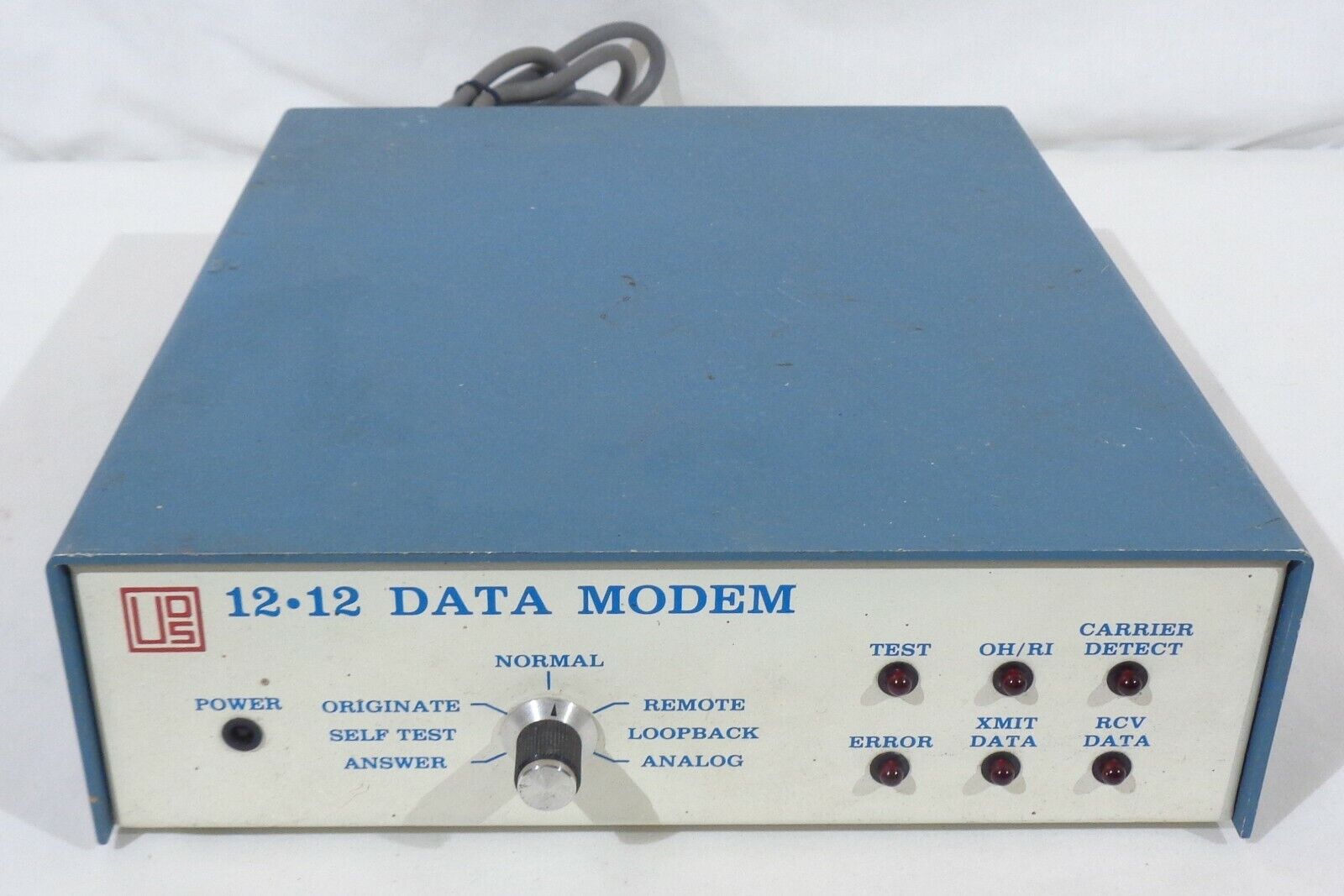 Vintage UDS Universal Data Systems 12-12 Data Modem - Powers On