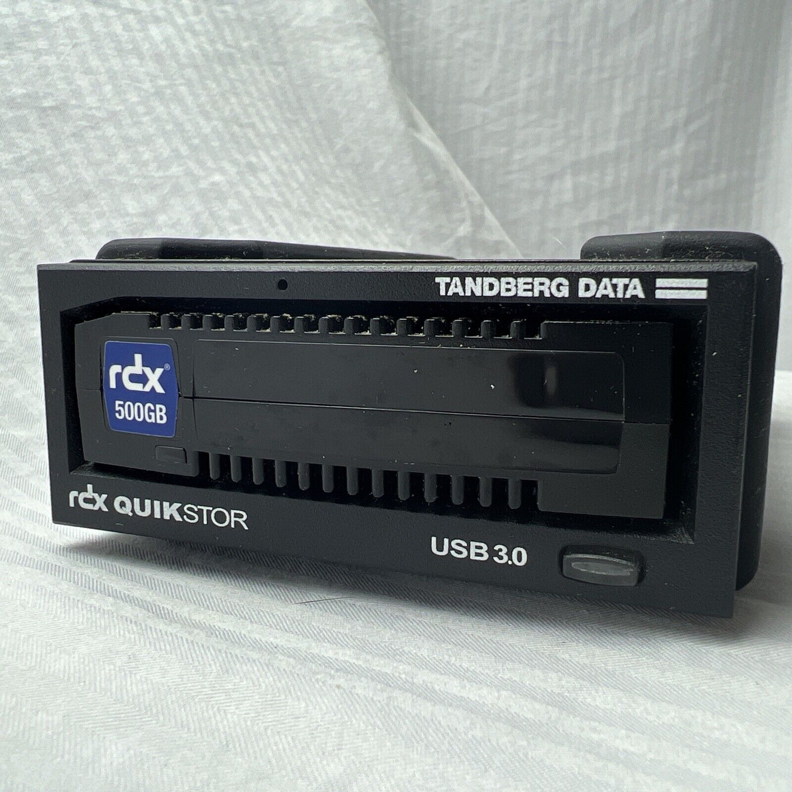 TANDBERG DATA RDX QUIKSTOR EXTERNAL USB3 TAPE DRIVE W/500GB TAPE Untested