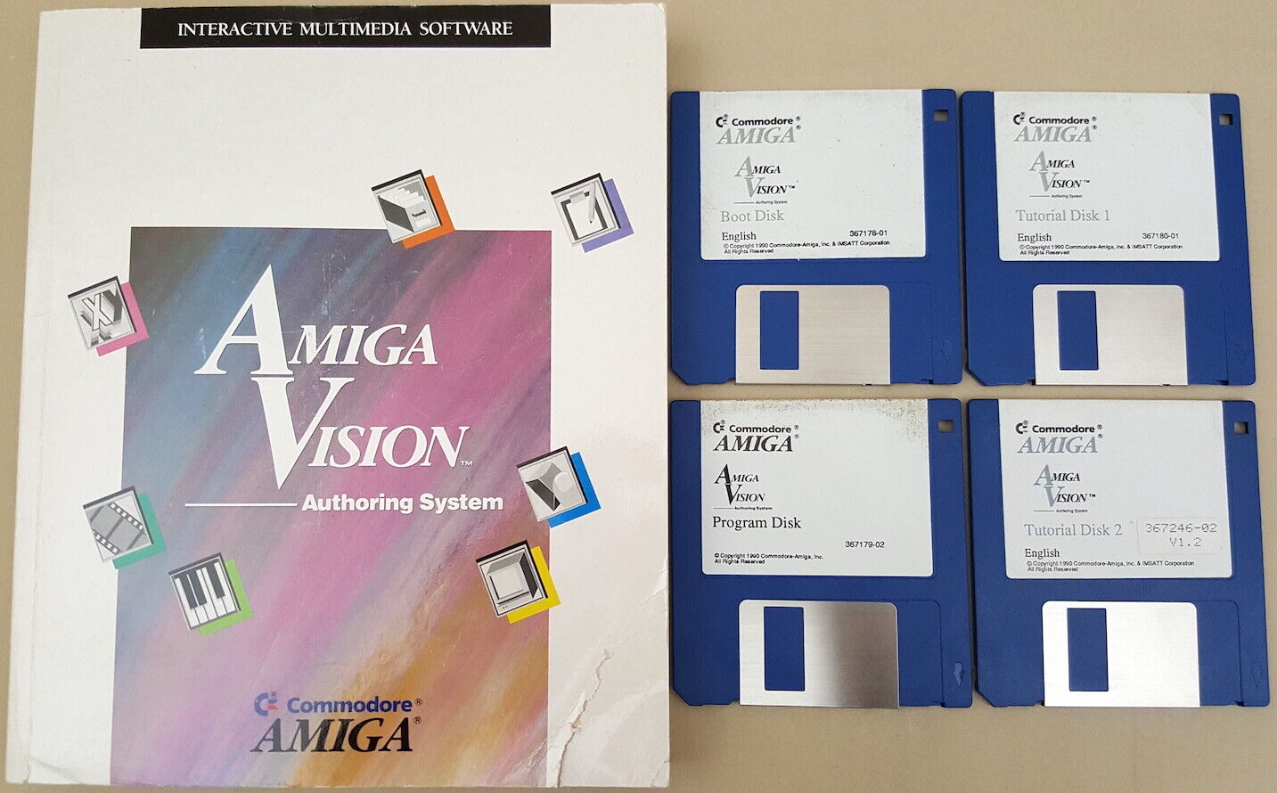 Amiga Vision v1.53revG ©1990 Commodore Amiga, Inc. Authoring System AmigaVision