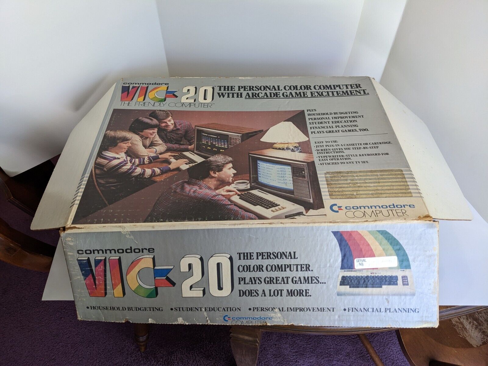 Vintage Commodore VIC-20 Personal Color Computer in Box 