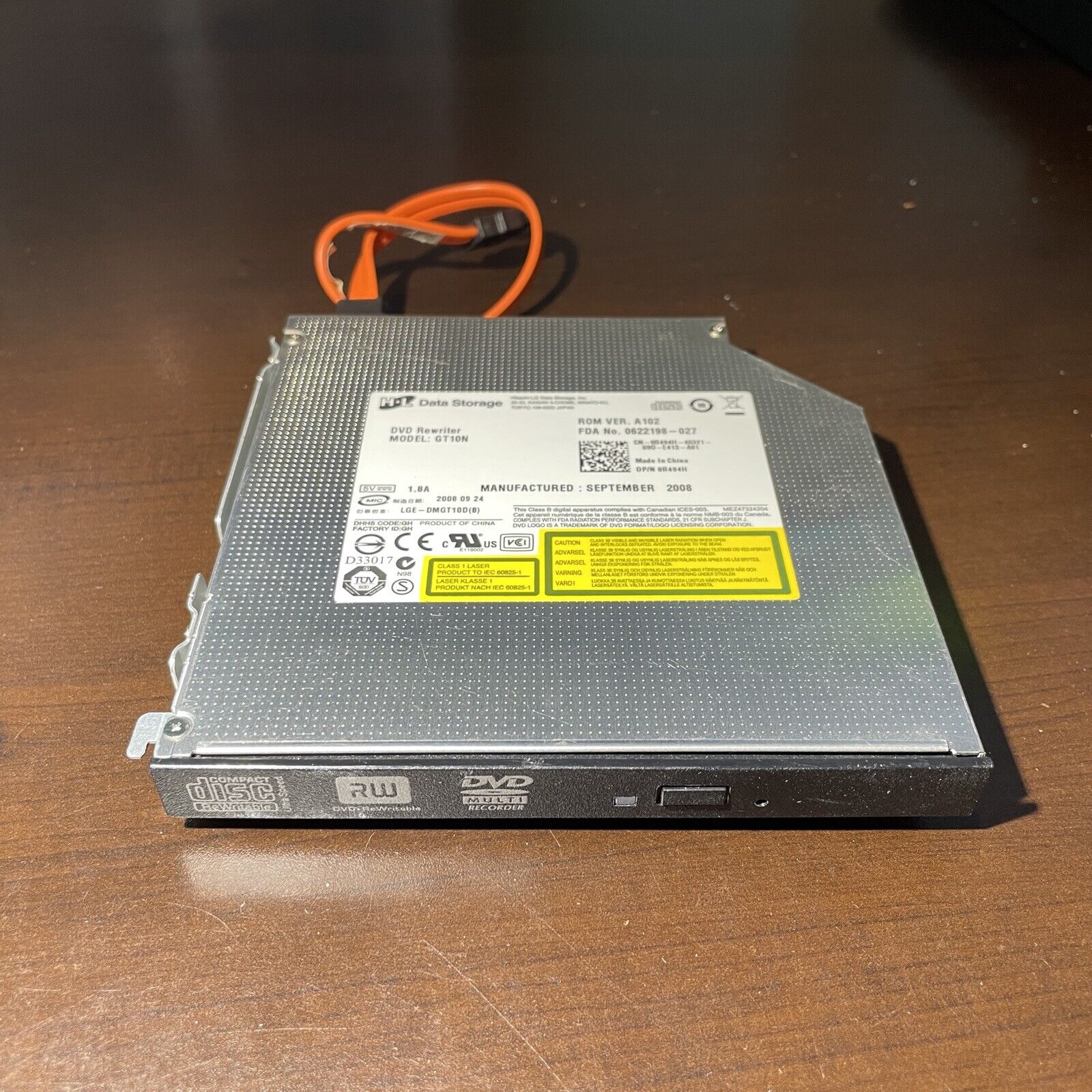 Internal Laptop SATA H-L Data Storage DVD Rewriter GT10N
