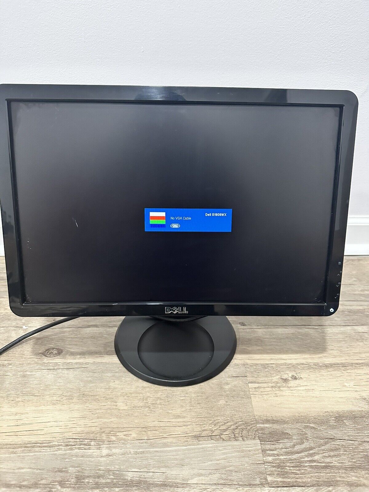 Dell Computer Monitor 16:9 WideScreen 19\