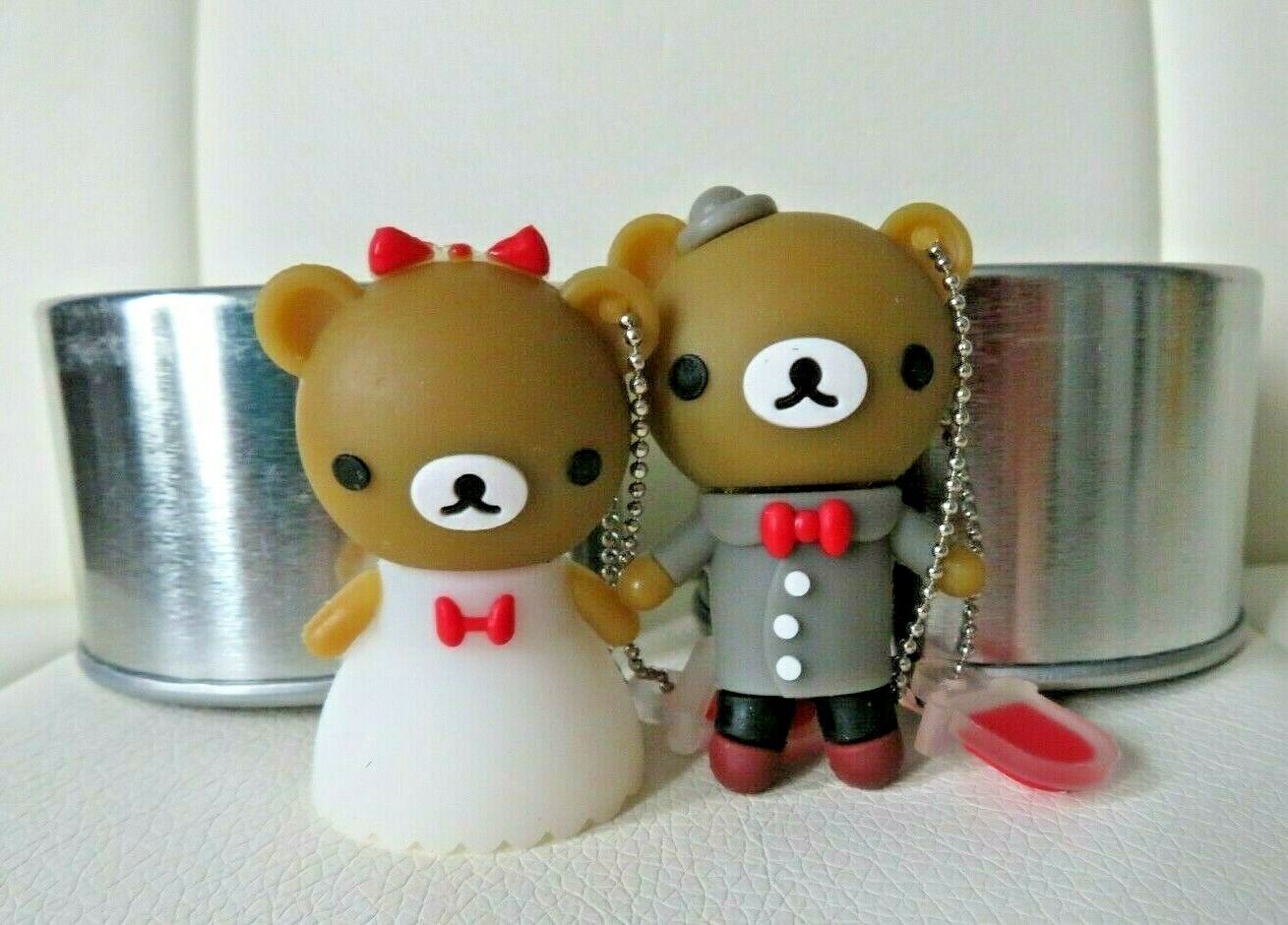 Couple Groom Bride Friend Bear flash drive 4 GB USB keychain rubber silver case 