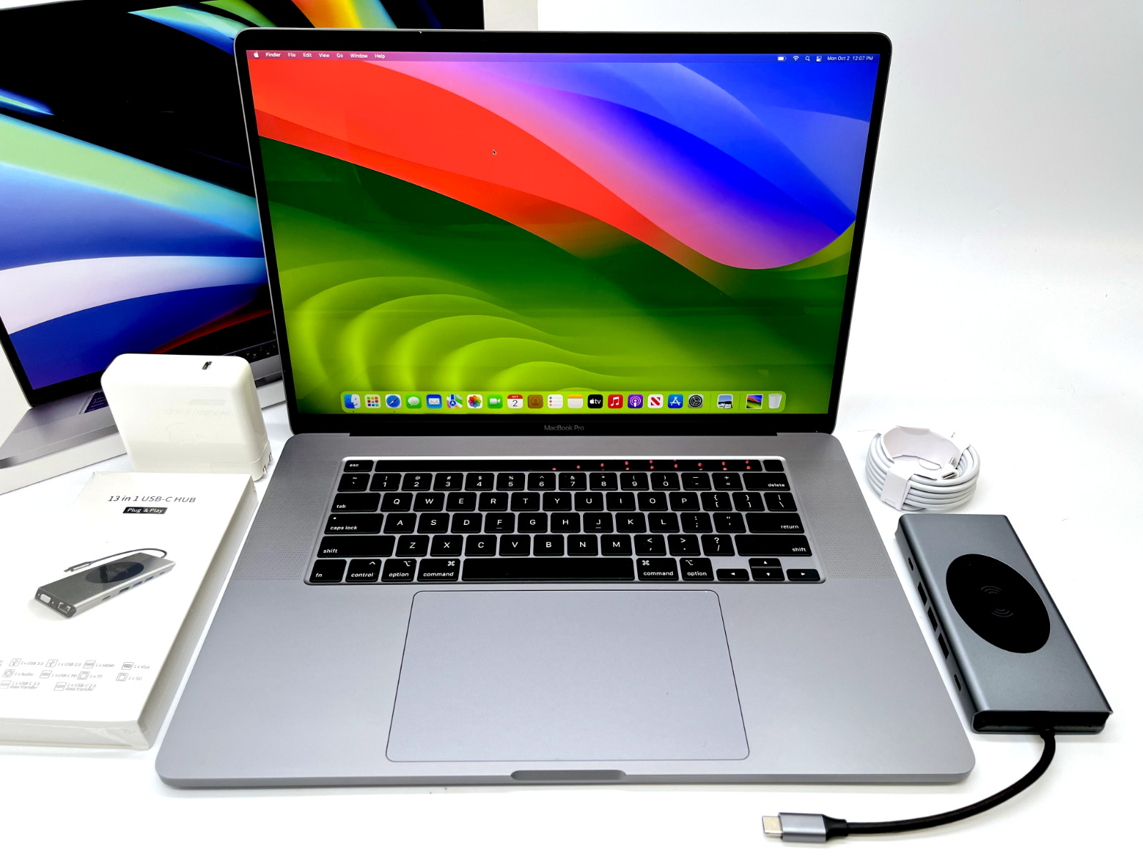 2019/2020 Apple MacBook Pro Touch 16 inch 2.3GHz 8 Core i9 32GB 1TB SSD 5500M