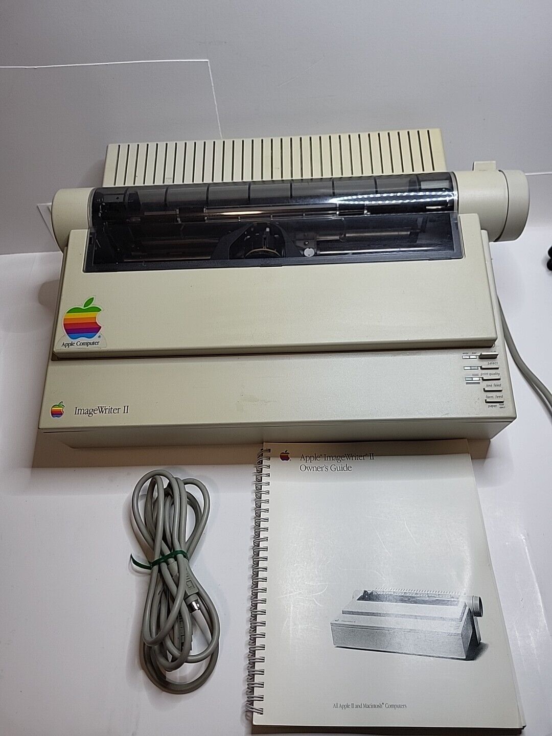 Apple ImageWriter II 2 - Model A9M0320 - Printer w/ Manual 1985 - Powers On