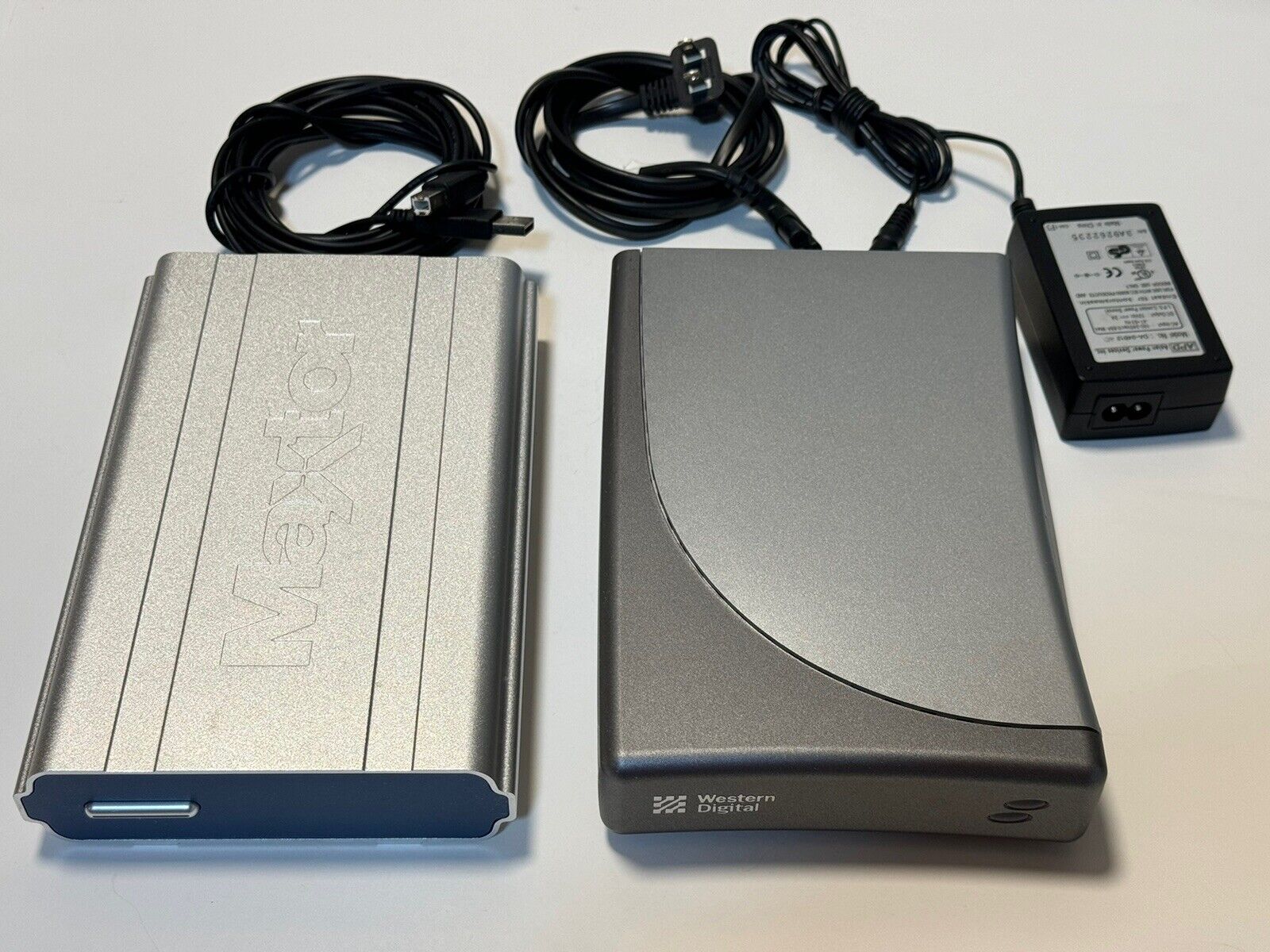 💻Lot 2Pc Maxtor Portable USB Hard Drive 120 GB & WESTERN DIGITAL 7200 RPM 80GB