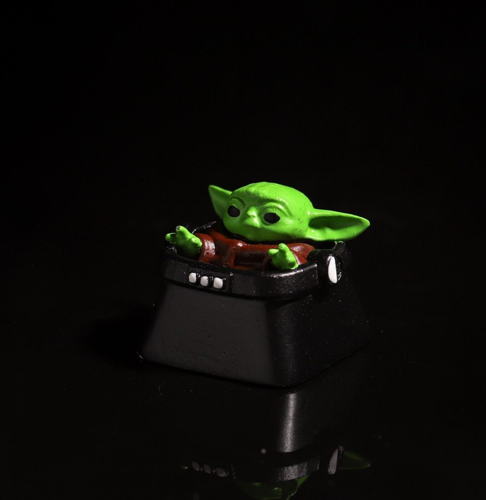Baby Yoda Keycap | Star war ESC R4 Resin Keycap | Handmade Resin Keycap | Crafts