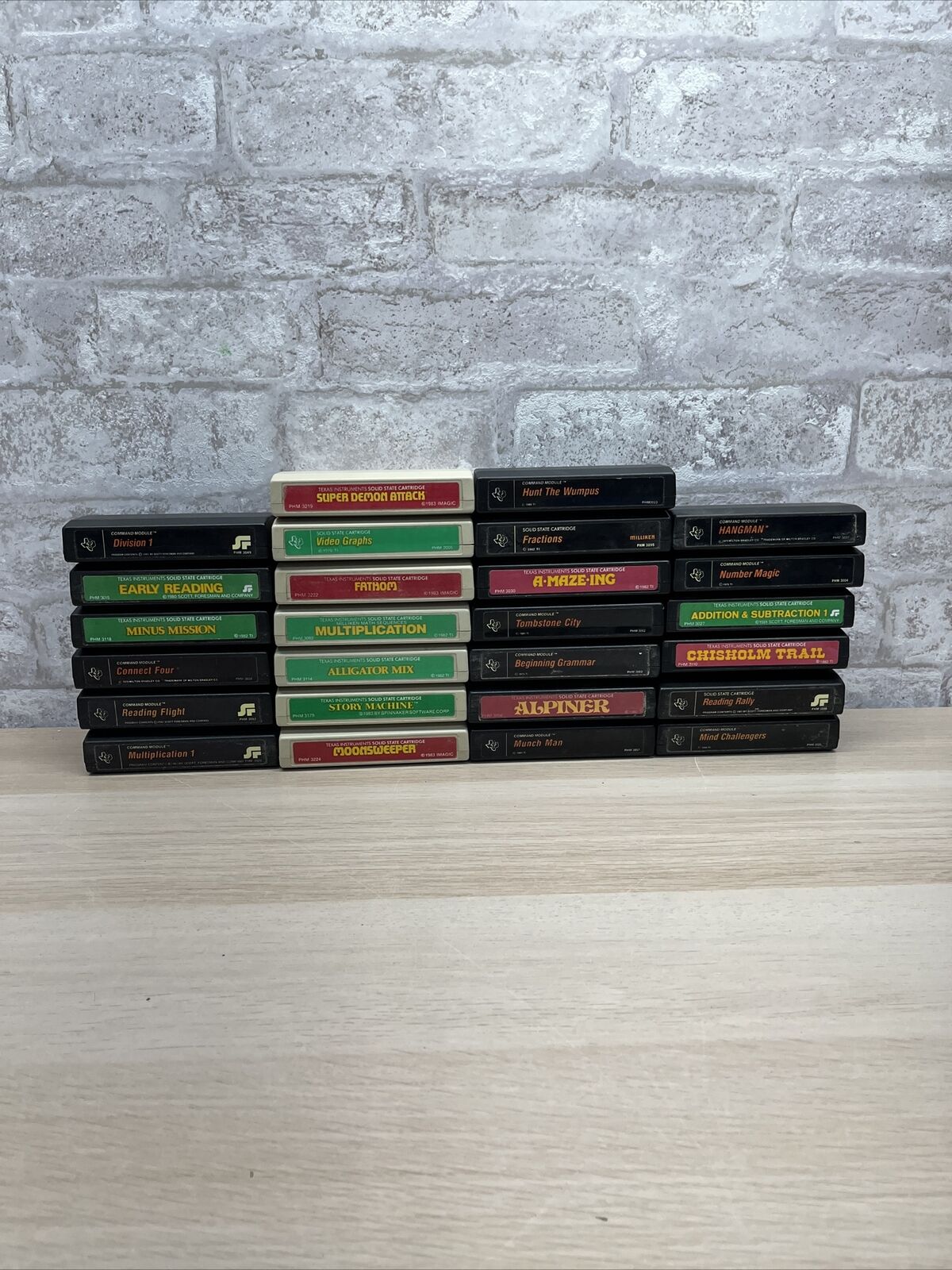 Texas Instruments TI-99/4a Lot of 26 Games