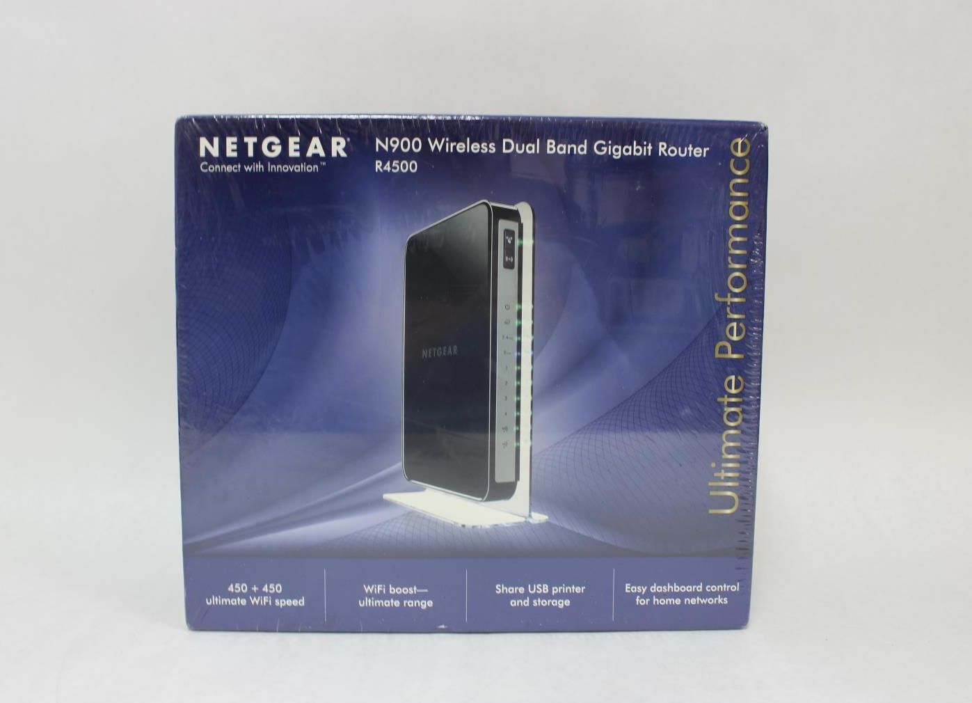 Netgear N900 450 Mbps 4-Port Wireless Dual Band Gigabit Router (R4500)