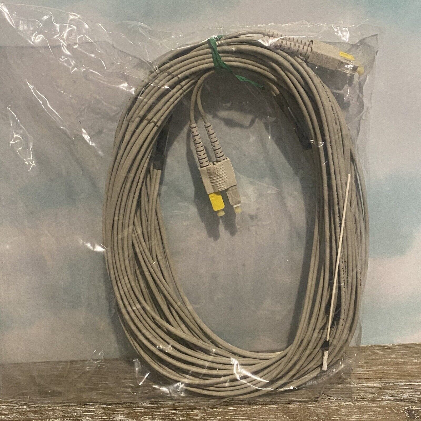 Sun Microsystems 537-1004-01 2m Fiber Optic Cable 50/125 FC/OM Channel Module