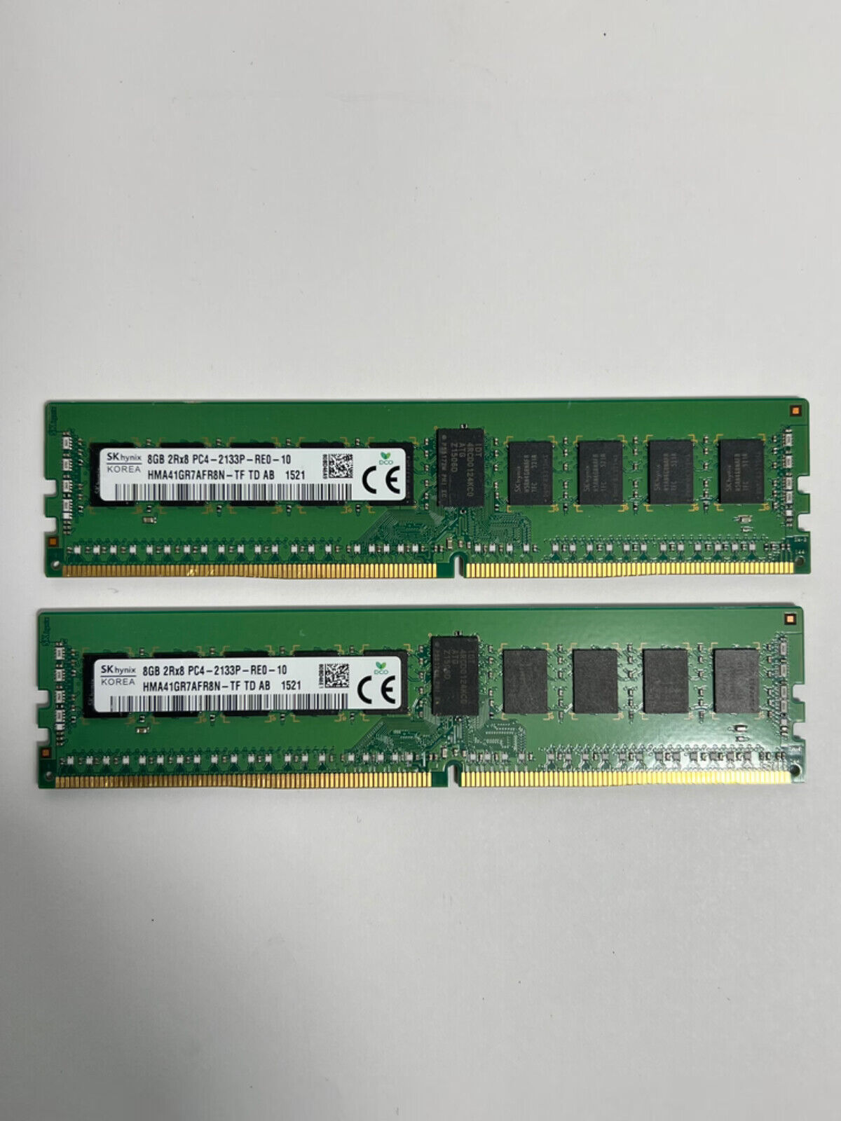 16GB (2x8) SKHynix RAM HMA41GR7AFR8N-TF 8GB DDR4-2133MHz 2RX8 ECC REG SERVER HVD
