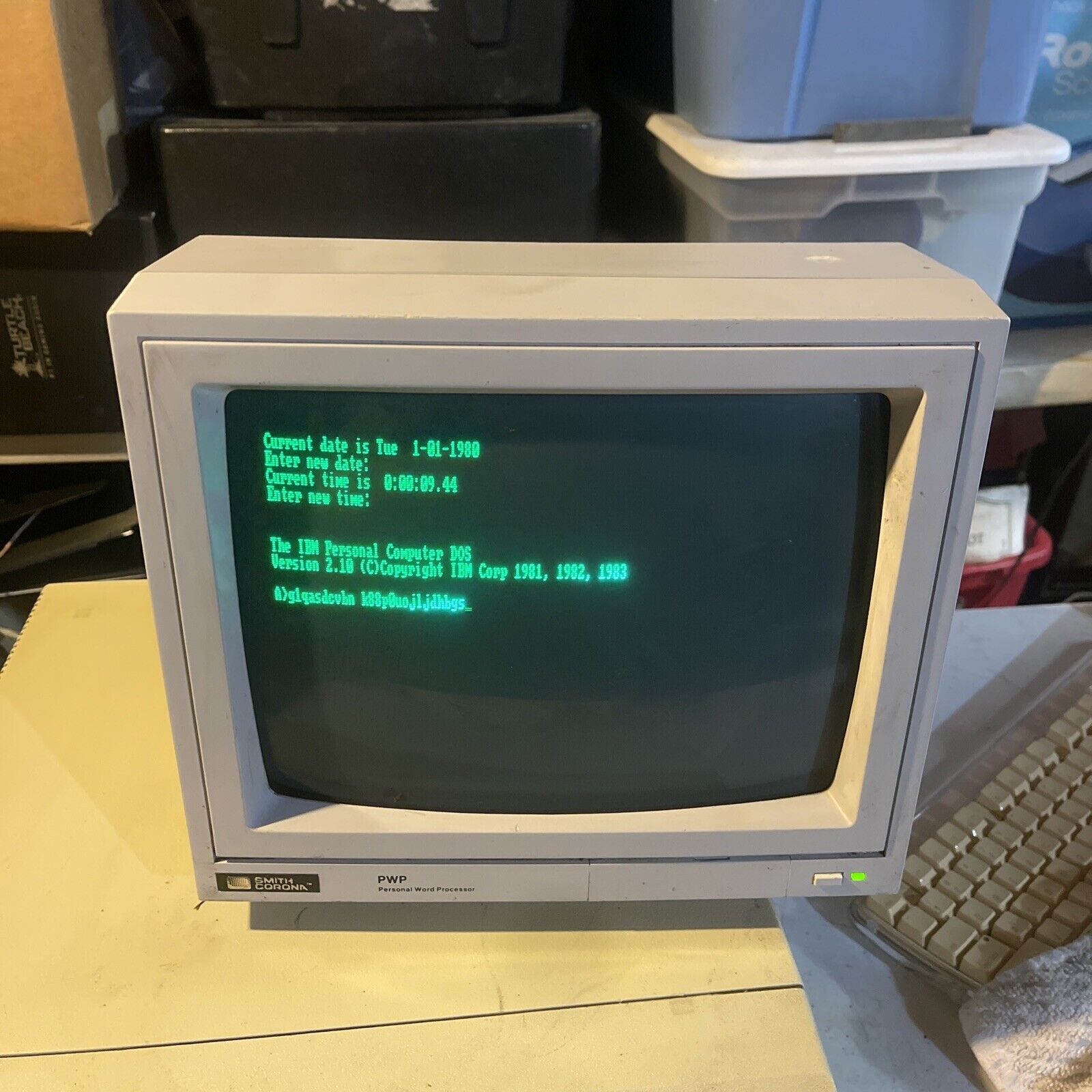 MONITOR TESTED WORKING green  MONOCHROME apple atari component rca video in