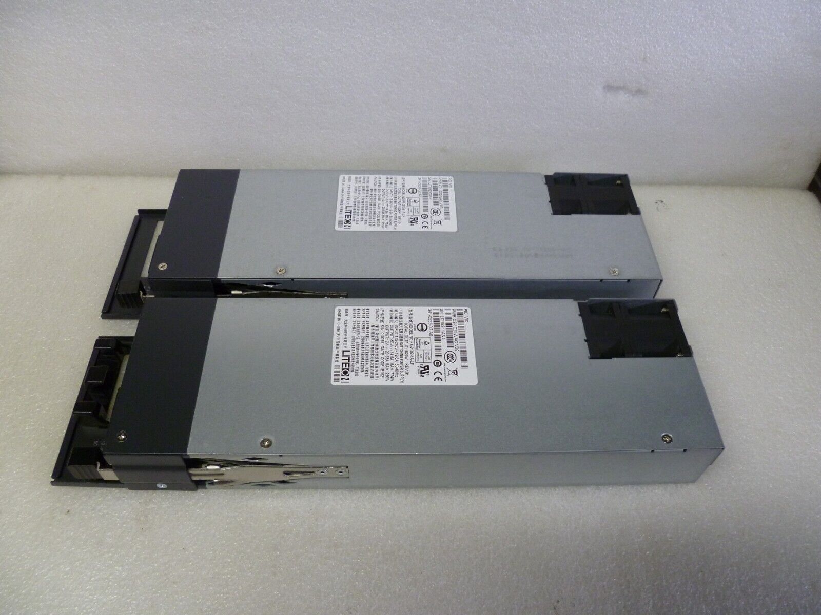 PAIR OF CISCO PWR-C2-1025WAC 1025W SWITCHING POWER SUPPLY