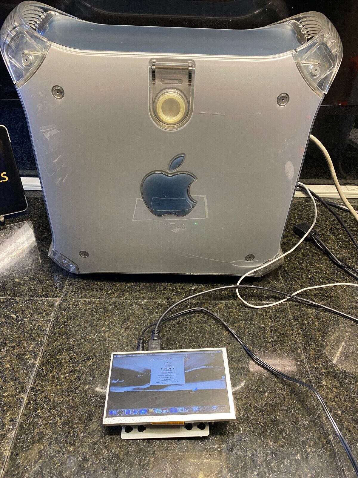Apple PowerMac 1864 Desktop -  (2000)~466MHZ~10.4 TIGER & OS 9 CLASSIC 