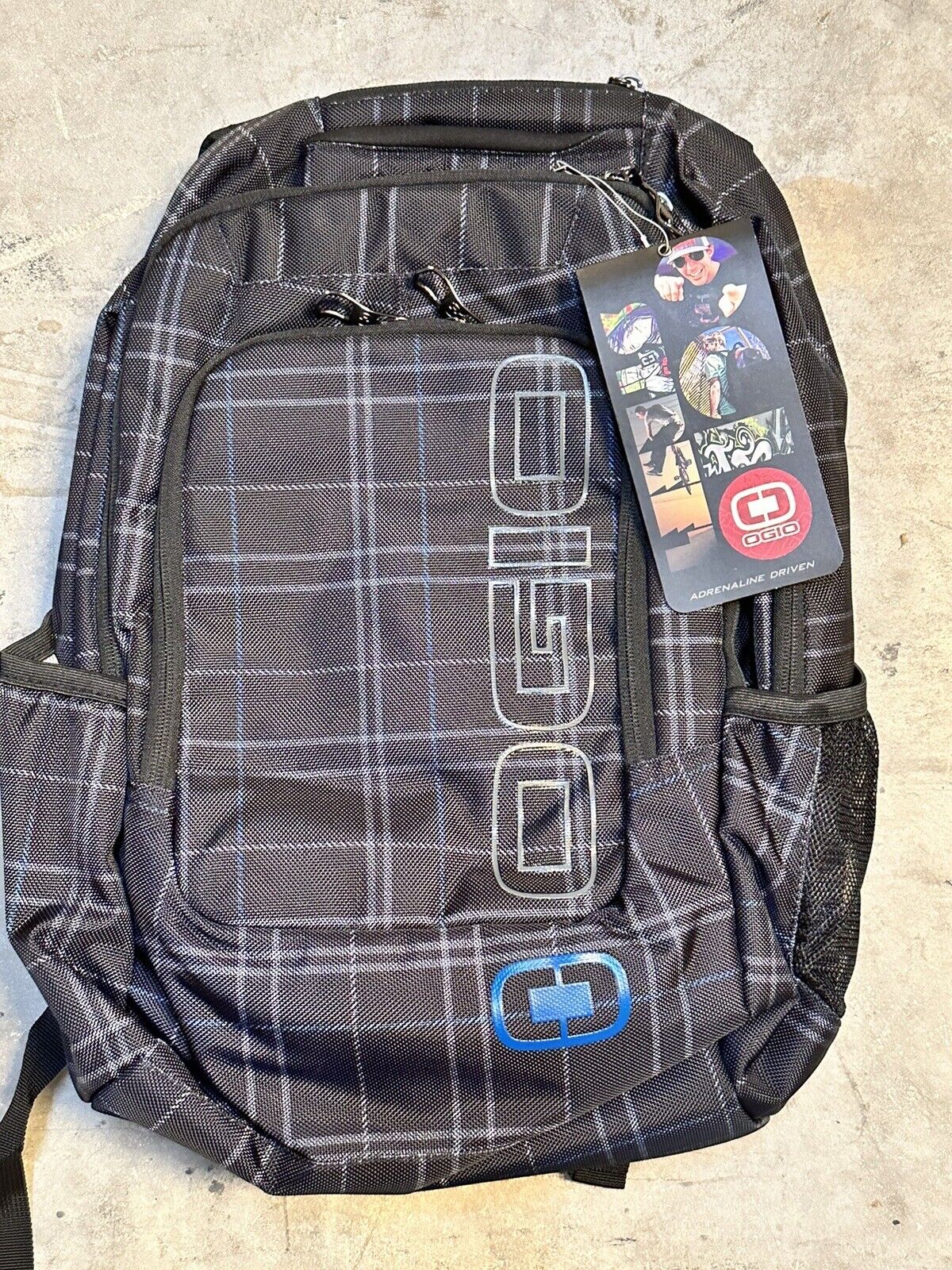 New Ogio Backpack Fits 17” Laptop Warehouse Overstock (new old stock) Black Blue