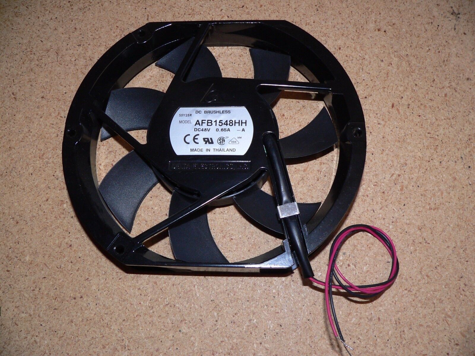 New Delta Electronics AFB1548HH 48VDC 0.65A 150x172x25.4mm 2-Wire Metal case FAN