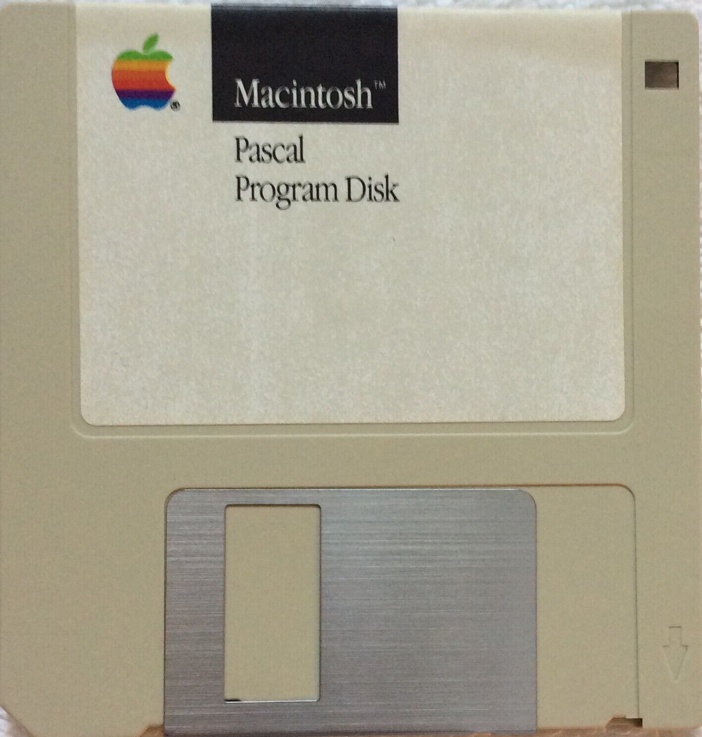 Macintosh Pascal -- 690-5010-C - and - Pascal Utilities Disk 690-5082-B. - Apple