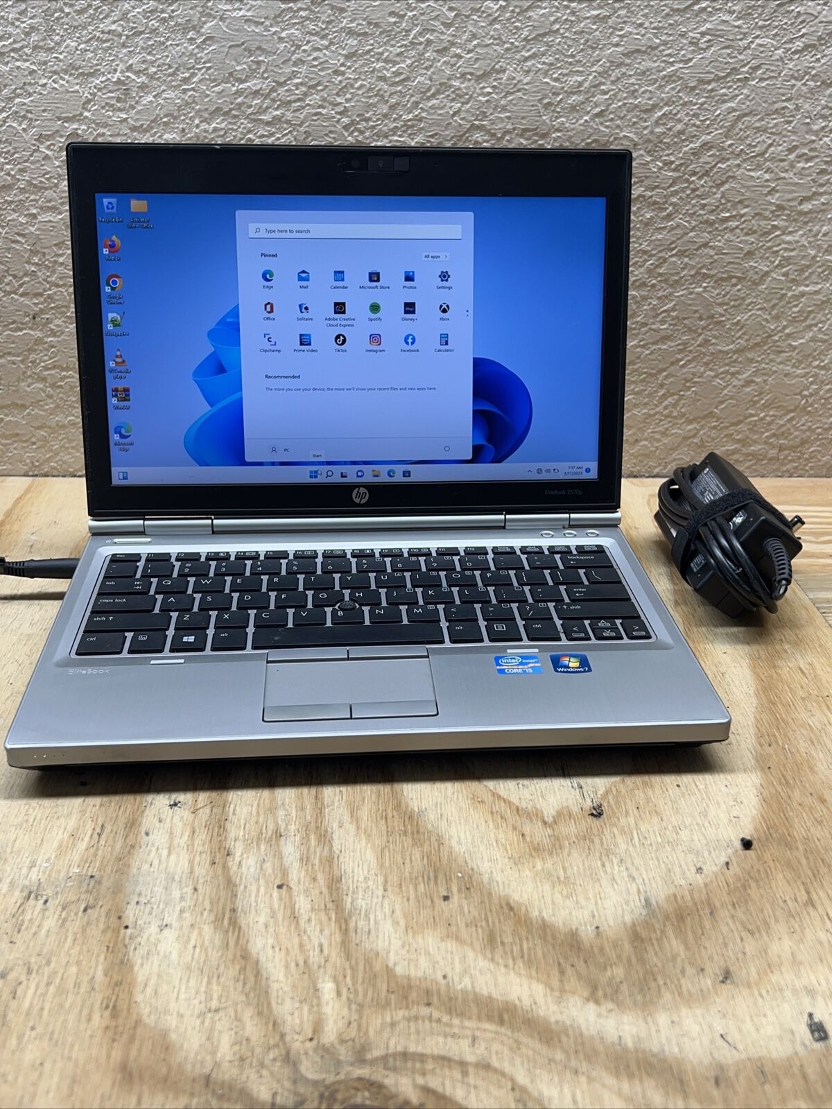 HP EliteBook 2570p Laptop i5 3230M 2.6GHZ 8GB RAM 250 SSD Win 11Pro