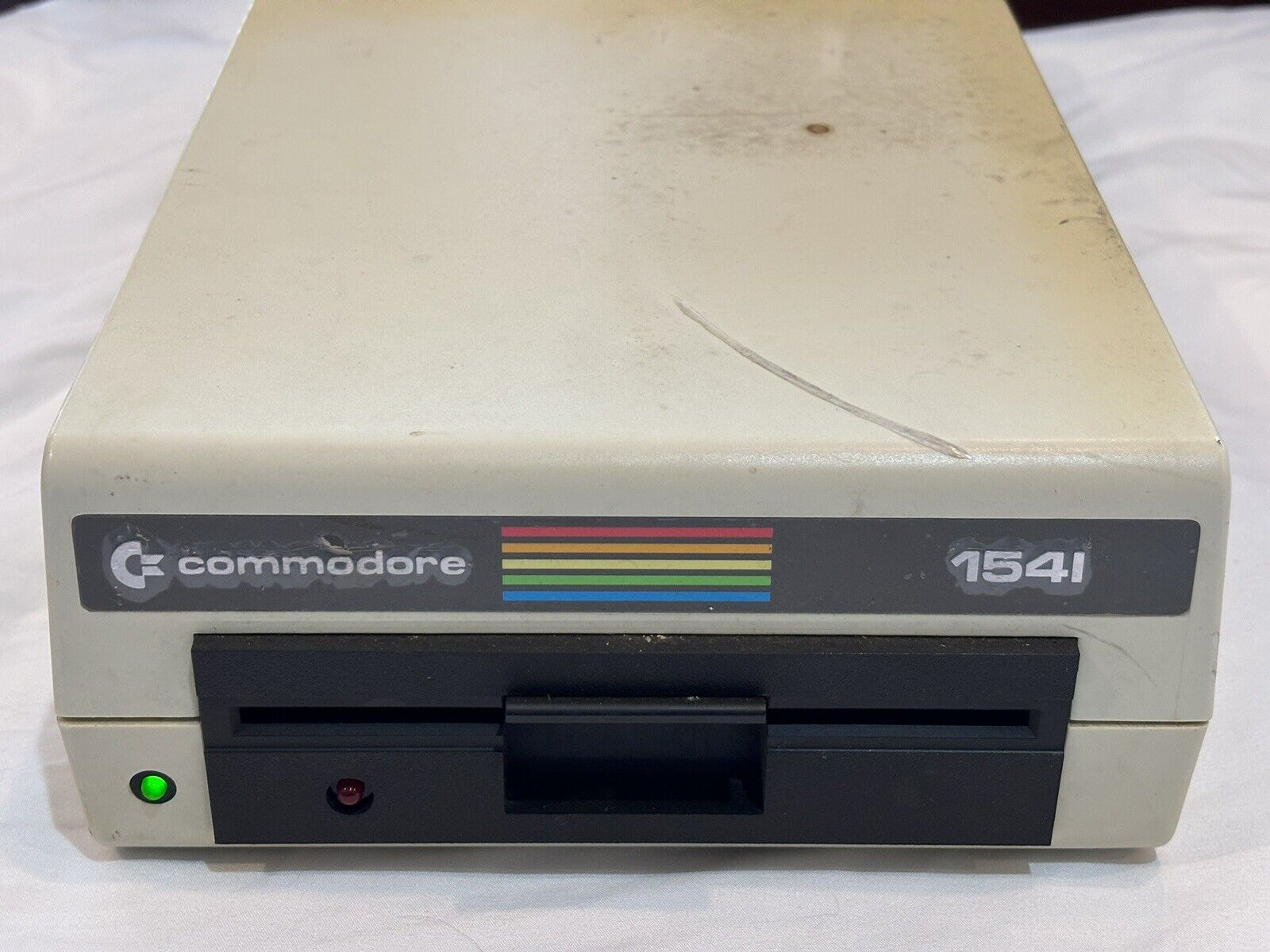 Original Commodore Model VIC-1541 Disc Drive Commodore 64 Untested Powers on