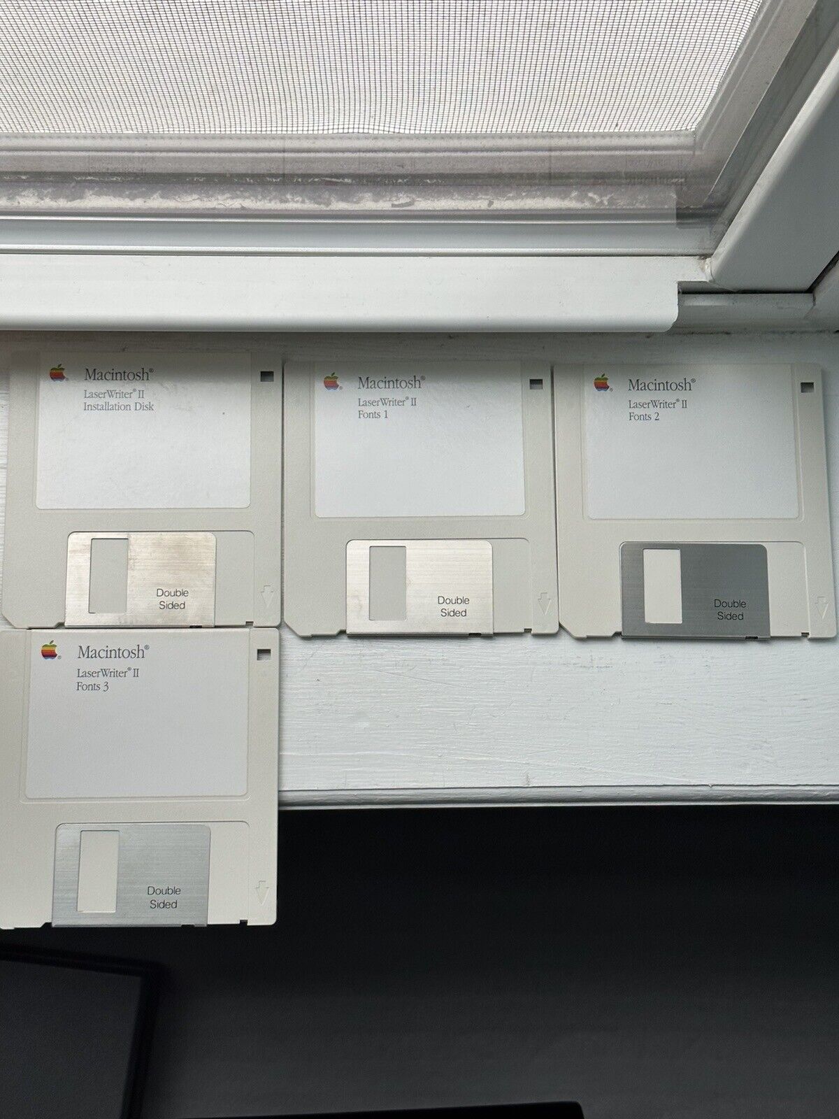 4 Apple Macintosh LaserWriter II 3.5 Floppy Disks, Installation, Fonts 1, 2 & 3